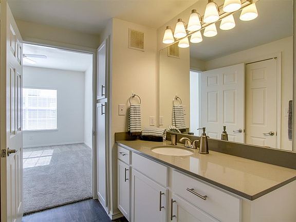 5th image of 5383 Southern Blvd APT 407
