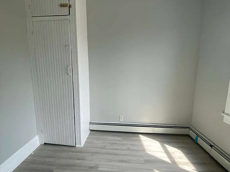 33 Tuckahoe Rd #2F — Photo 5