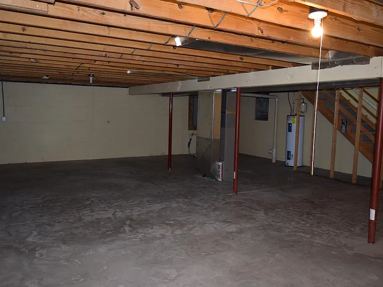 305 Cleveland Ave — Photo 16