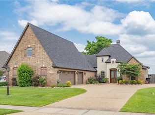 249 Piccadilly Ln, Bossier City, LA 71111