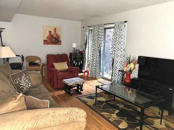 3rd image of 3746 N Central Ave APT 1G
