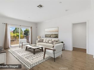 9610 Zelzah Ave APT 203, Northridge, CA 91325
