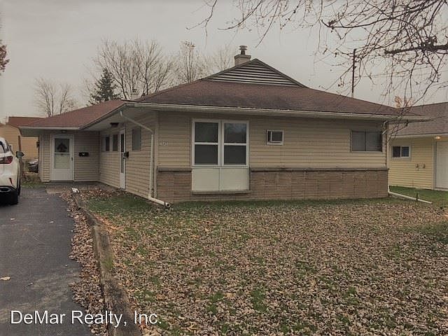1st image of 345 N Roanoke Ave