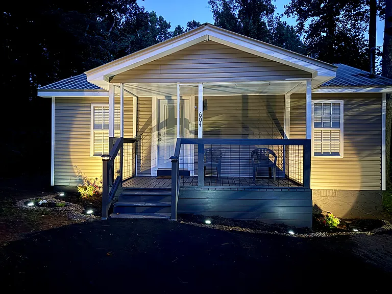 604 McCurdy Rd — Photo 24