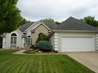 3828 SW Lincolnshire Rd, Topeka, KS 66610