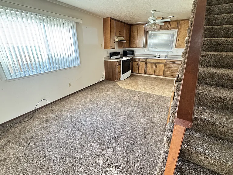 410 Pine St #3 — Photo 2
