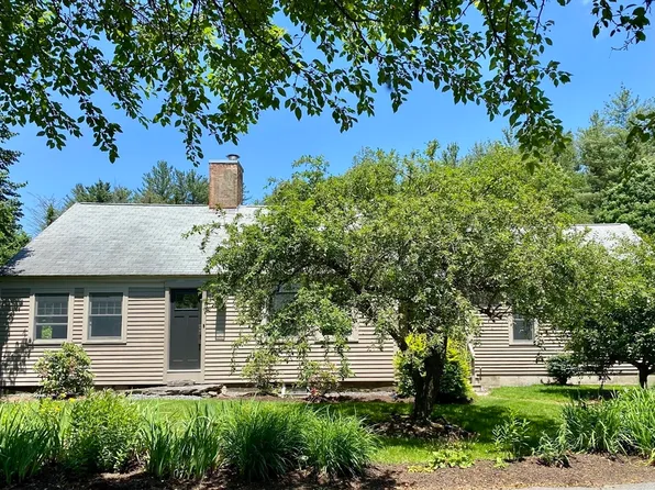 301 Princeton Rd, Sterling, MA 01564