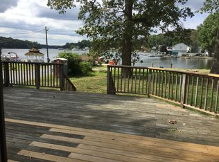 30 McNabb Rd, Lake Hopatcong, NJ 07849