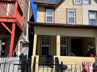 30 N 21st St, Camden, NJ 08105