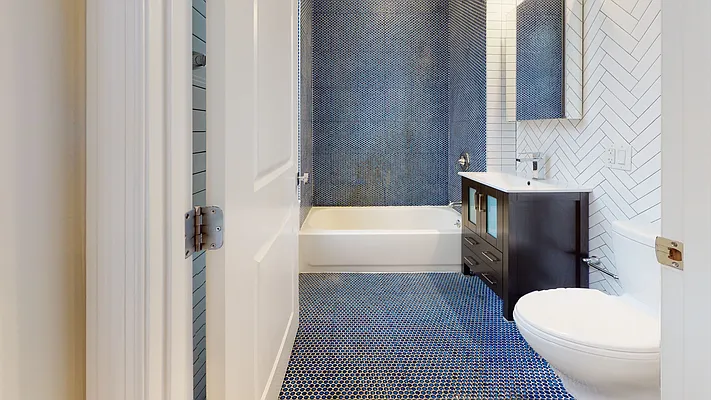 Rented by Bond New York | media 15