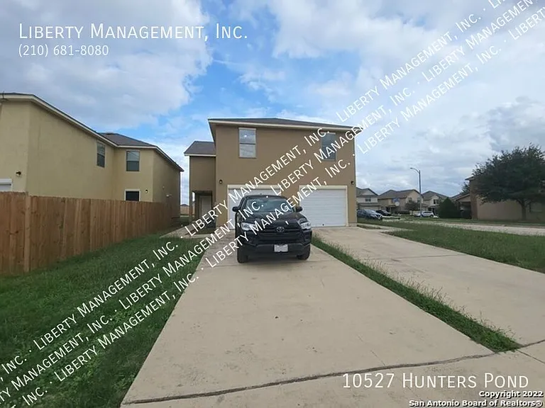 10527 Hunters Pond — Photo 23