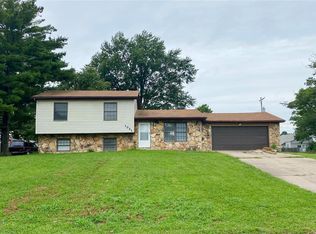 1021 Reynolds St, Madison, IL 62060