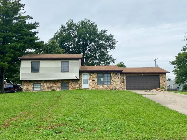 1021 Reynolds St, Madison, IL 62060