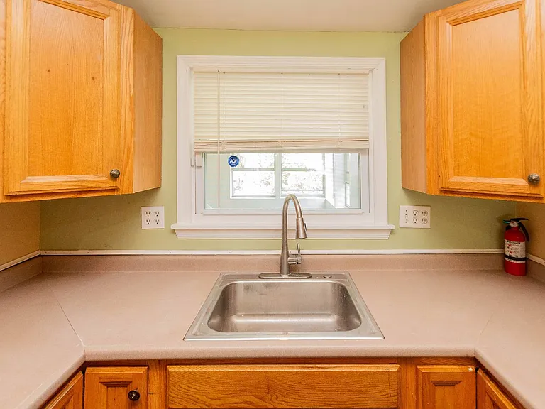 9 Shirley Rd — Photo 16