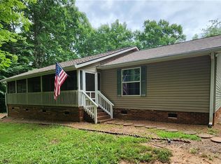 3634 Shoals Rd, East Bend, NC 27018