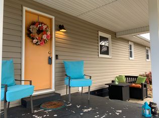 826 9th St, Erwin, TN 37650