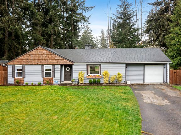 2nd image of 5824 Hillcrest Dr SW