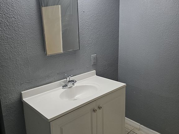 5th image of 5106 N Kaliga Dr
