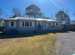 737 11th St, Pleasant Grove, AL 35127