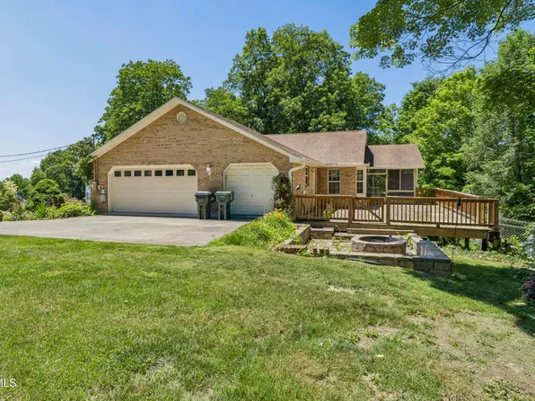 408 Taryn Ct, Bristol, VA 24201