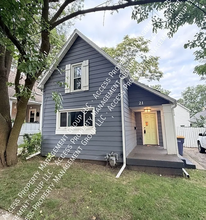 21 Congress Ave SE