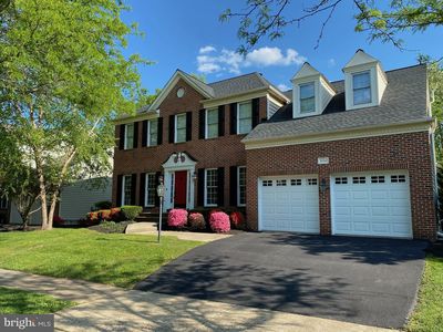 43345 Royal Burkedale St, Chantilly, VA, 20152