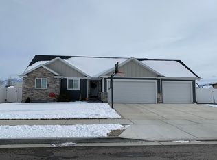 73 S Mustang Ridge Rd, Grantsville, UT 84029