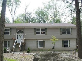 3845 Applegate Rd #5, Lake Ariel, PA 18436