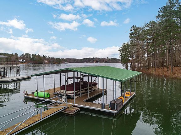 Image 2: Dock