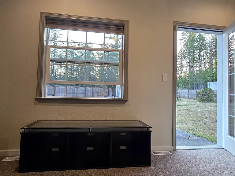 386 Knapp Rd — Photo 6
