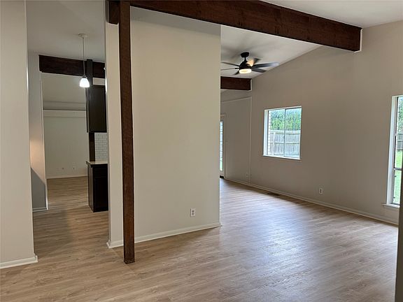 3rd image of 1928 E 55th Pl
