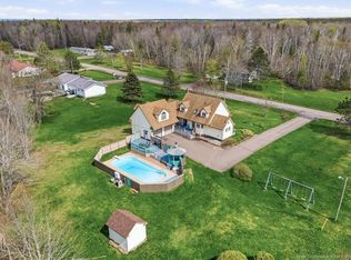12 Thaddee Rd, Beaubassin East, NB E4N2M1