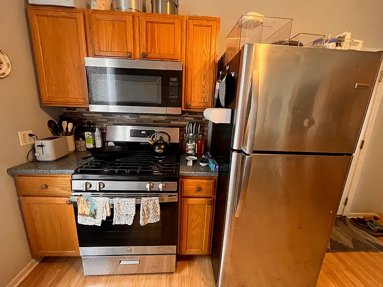 3227 S Carpenter St #3R — Photo 12