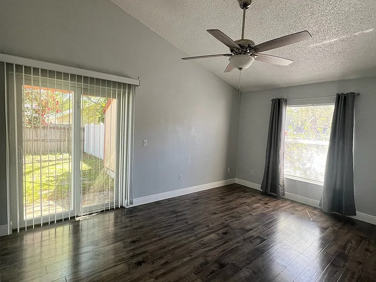 3025 Albin Ln — Photo 18