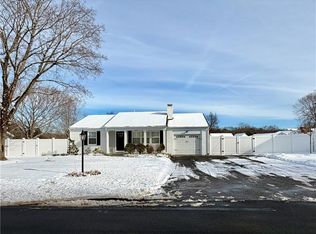 281 Abbott Run Valley Rd, Cumberland, RI 02864