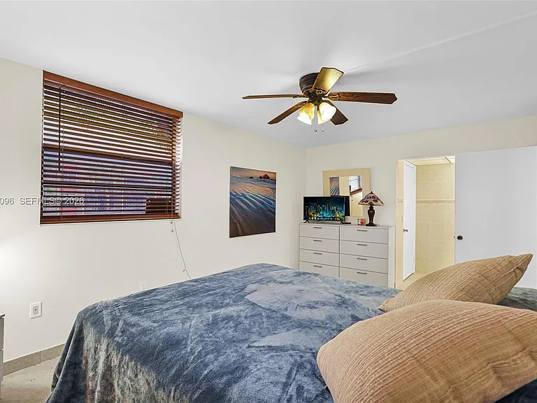 10825 SW 112th Ave #216 — Photo 27