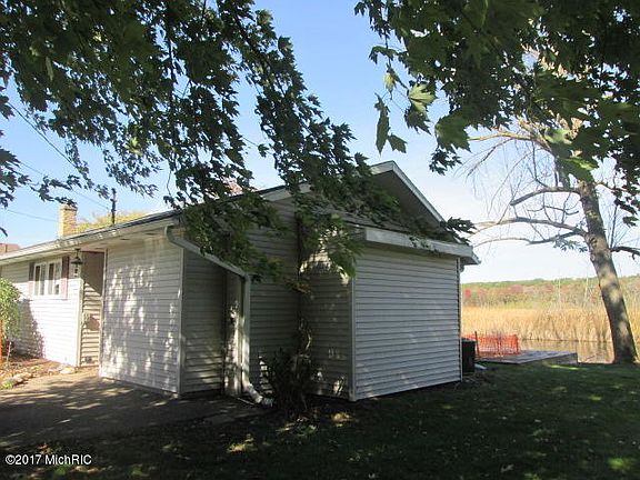 2nd image of 3118 Rolling Hill Ave