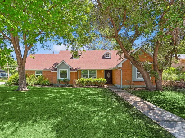3101 Conejos Dr, Fort Worth, TX 76116