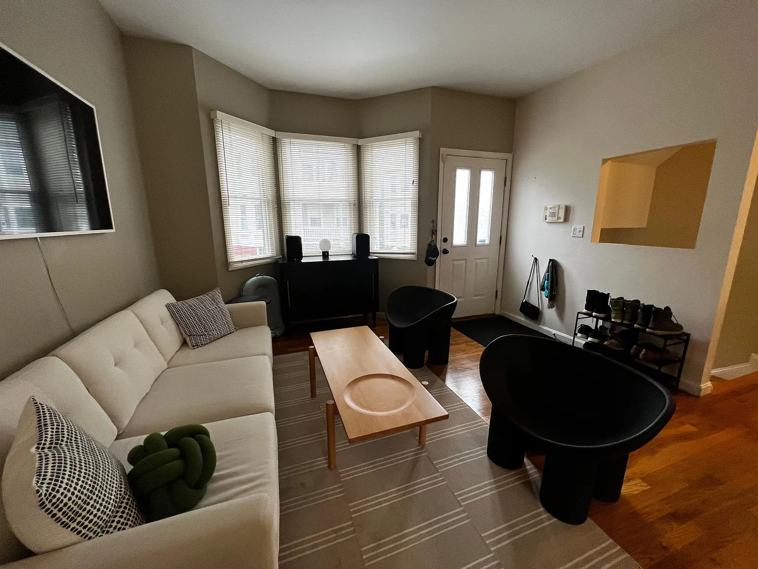 3 Hodgdon Pl — Photo 2