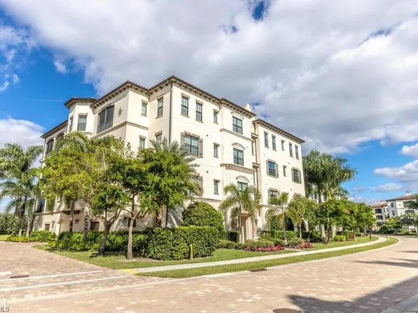 16425 Carrara Way Unit 301, Naples, FL 34110