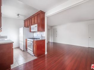 10385 W Olympic Blvd APT 5, Los Angeles, CA 90064
