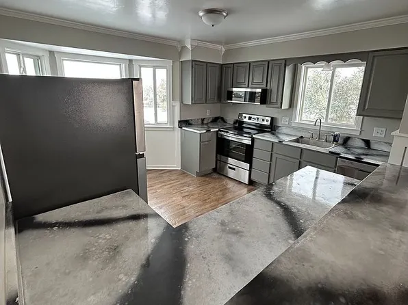 6763 Terrace Dr, Casper, WY 82604