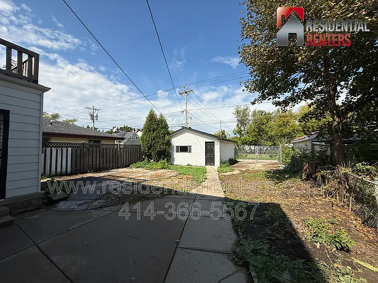 3914 W Hampton Ave #SFH — Photo 12