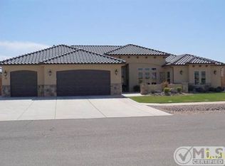 86 E Sky View Ln, Washington, UT 84780