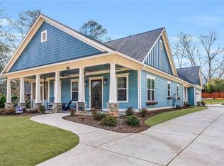 4431 Seminole Dr, Acworth, GA 30101