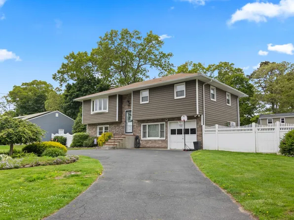 176 Harrison Avenue, Miller Place, NY 11764