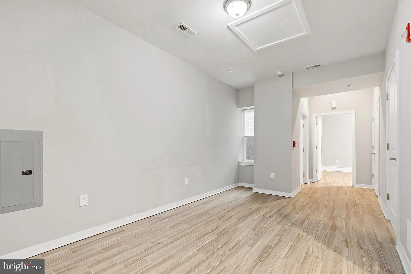 1 bed, 650 sqft, $1,500 — Photo 4