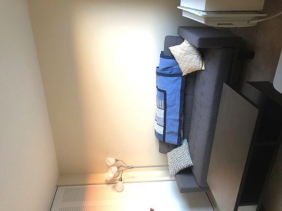5th image of 607 W Wrightwood Ave APT 802
