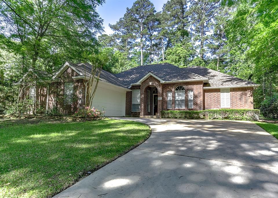 1st image of 223 Broadmoor Dr