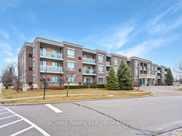 65 Via Rosedale Way #301, Brampton, ON L6R 3N8
